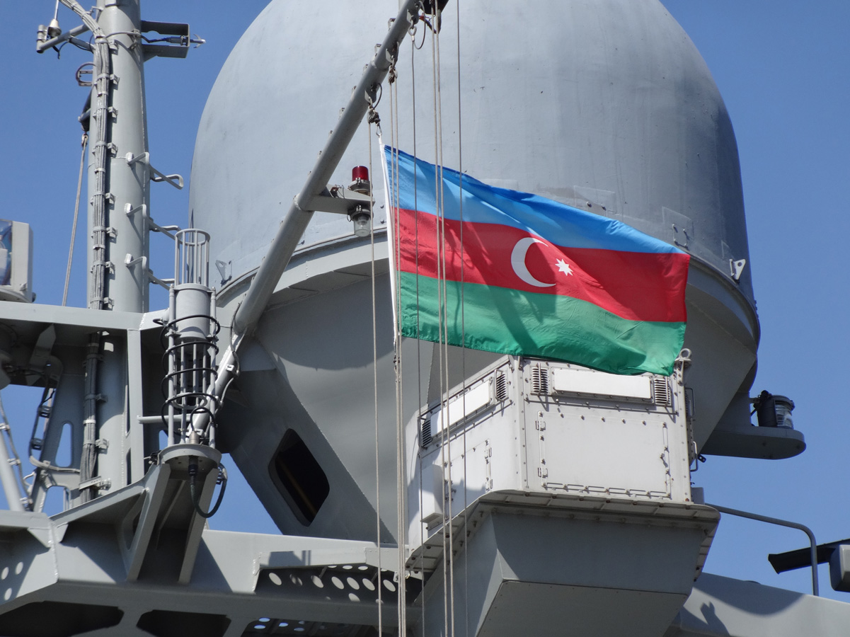 Friendly visit by Russian military ships to Azerbaijan (PHOTO)