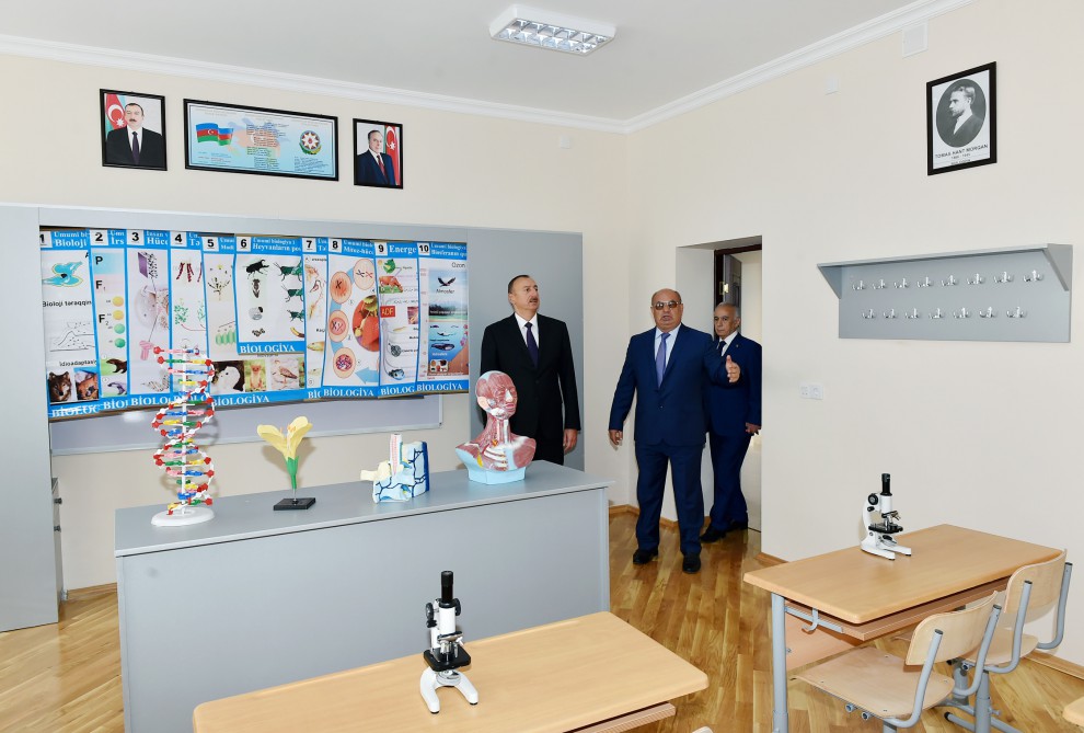 Azerbaijani president reviews lyceum in Yasamal district of Baku after major reconstruction (PHOTO)