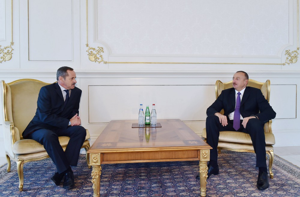 Azerbaijani president receives outgoing Swiss ambassador