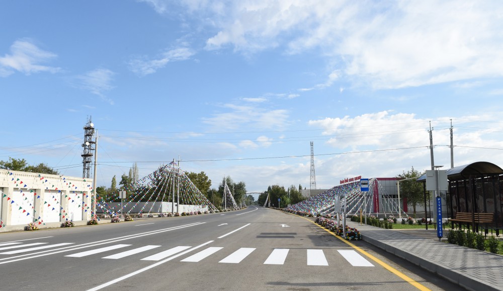 Azerbaijani president attends opening of Aghsu-Kurdamir highway