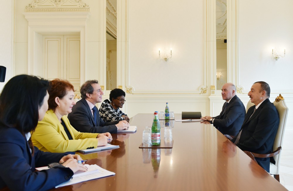 Azerbaijani president receives delegation led by WB vice president