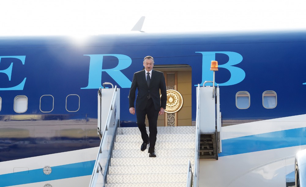 President Aliyev arrives in Georgia on official visit