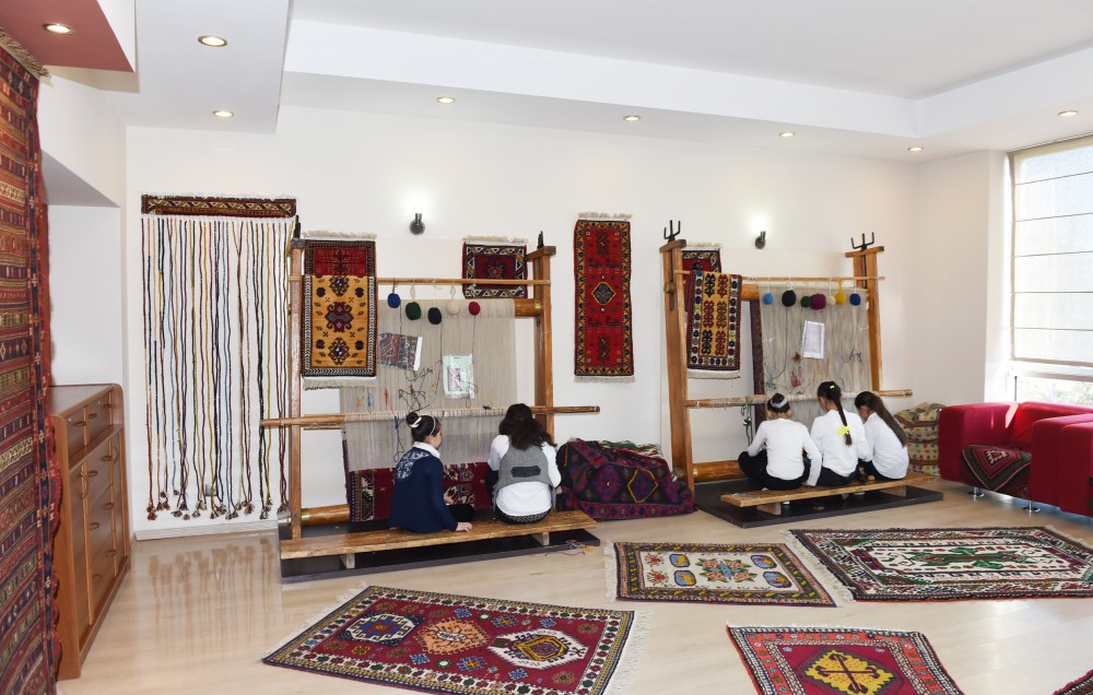 Azerbaijani, Georgian presidents visit "Tea house" training center in Marneuli