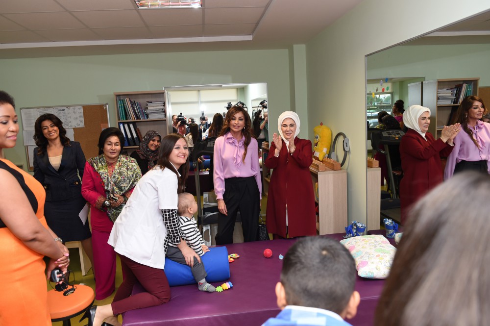 Azerbaijan’s First Lady visits Rehabilitation Center For Persons with Disabilities in Antalya (PHOTO)