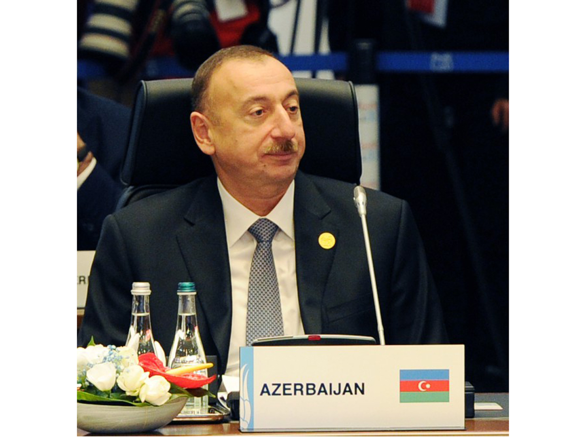 Azerbaijan - first natural resources exporter without access to world ocean