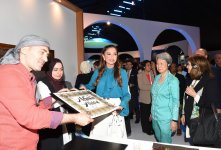 Azerbaijan’s First Lady visits exhibition at “G-20”-“Yurt” cultural area