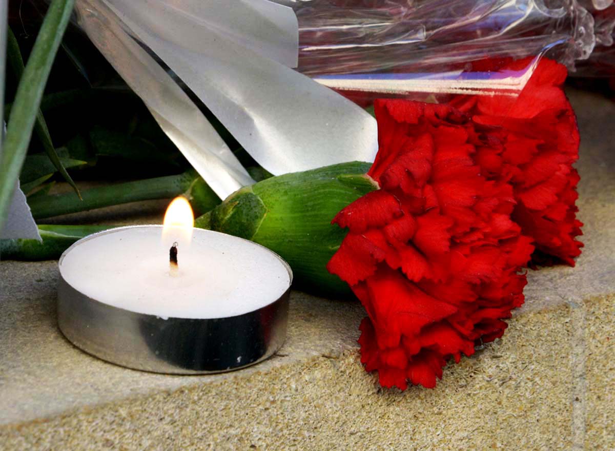 Kazakhstan mourns those killed in Aktobe attacks