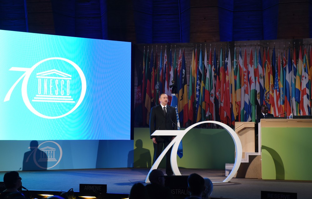 President Aliyev attends UNESCO Forum (PHOTO)