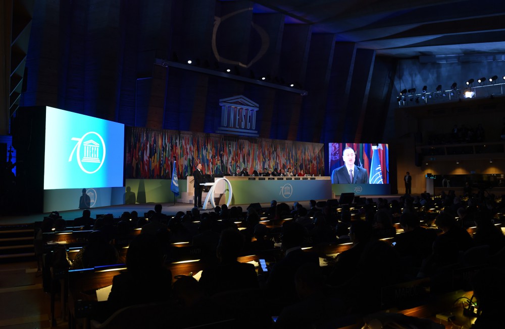 President Aliyev attends UNESCO Forum (PHOTO)