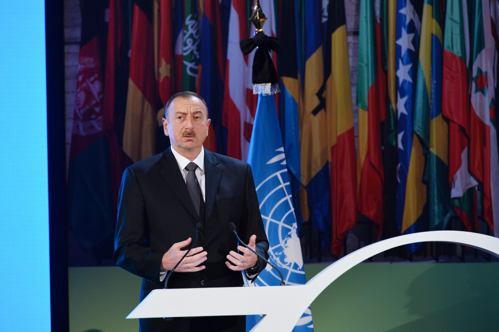 President Aliyev attends UNESCO Forum (PHOTO)