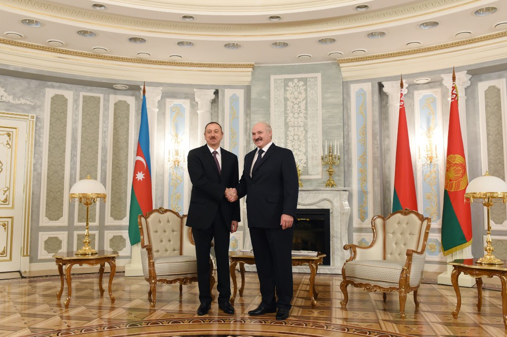 Presidents of Azerbaijan, Belarus have one-on-one meeting