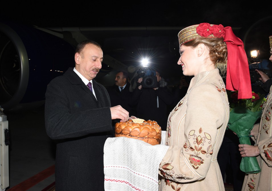 President Ilham Aliyev arrived in Belarus on an official visit
