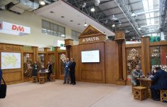 Azerbaijani president visited Bakutel 2015 exhibition (PHOTO)