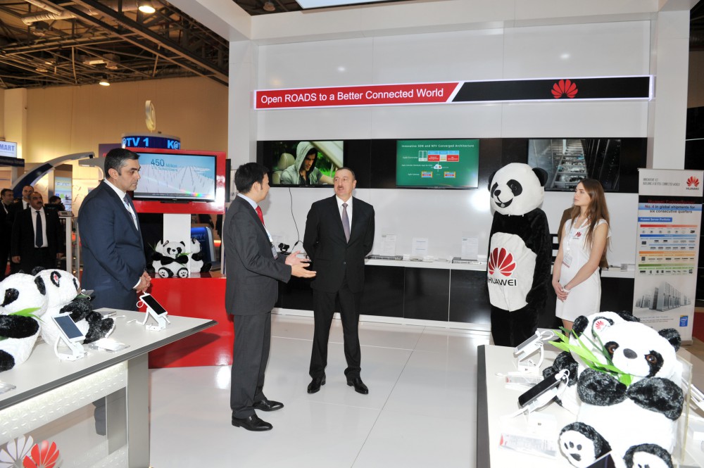 Azerbaijani president visited Bakutel 2015 exhibition (PHOTO)