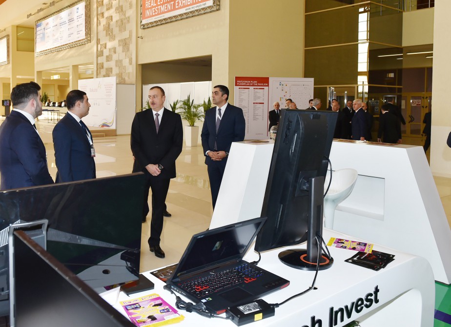 Azerbaijani president visited Bakutel 2015 exhibition (PHOTO)