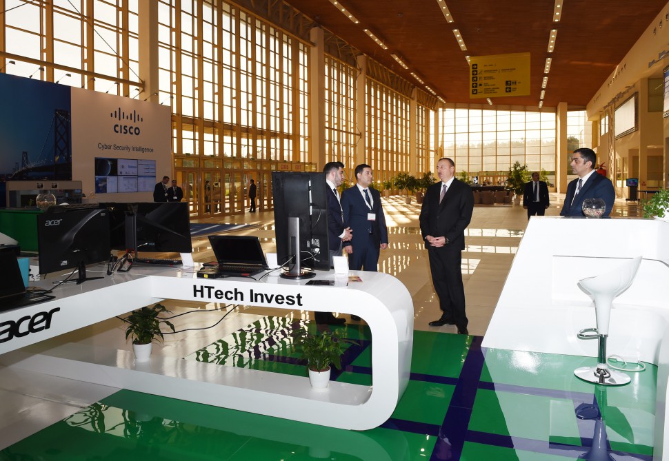 Azerbaijani president visited Bakutel 2015 exhibition (PHOTO)