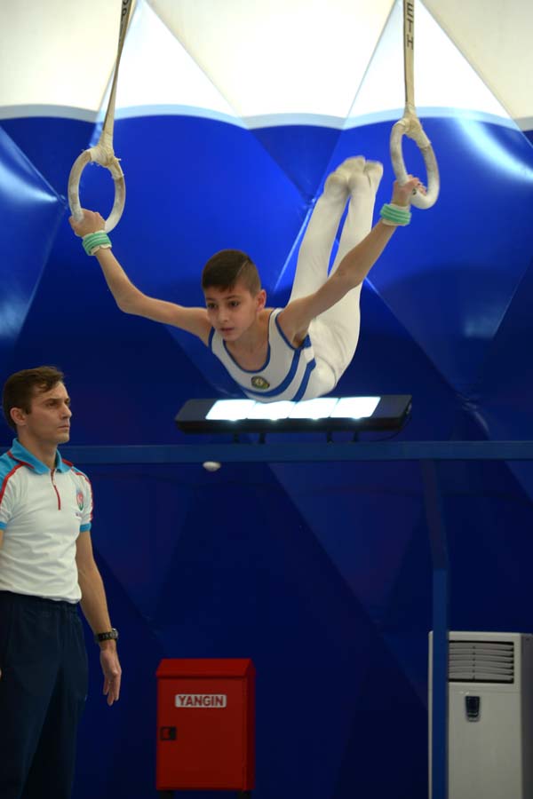 All-around competitions in men’s artistic gymnastics kick off in Baku (PHOTO)
