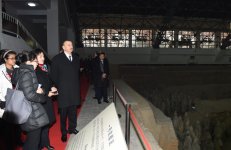 President Ilham Aliyev views Terracotta Army Museum in China