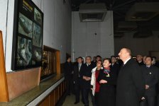 President Ilham Aliyev views Terracotta Army Museum in China
