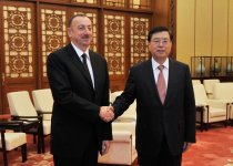 Azerbaijani president meets chairman of Standing Committee of Chinese National People’s Congress (PHOTO)