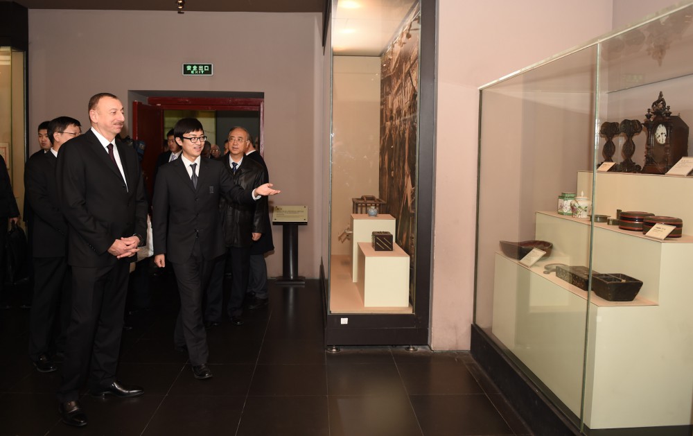 President Aliyev views Capital Museum in Beijing