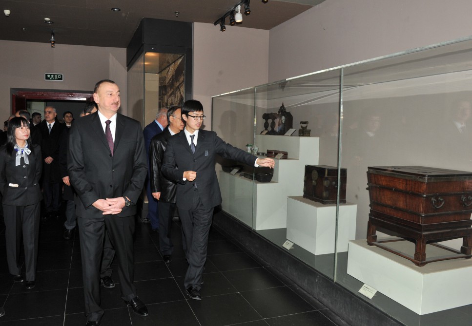 President Aliyev views Capital Museum in Beijing