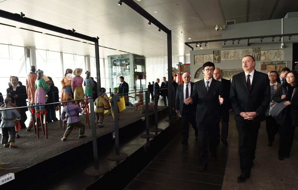 President Aliyev views Capital Museum in Beijing