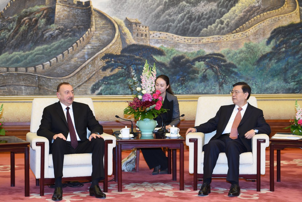 Azerbaijani president meets chairman of Standing Committee of Chinese National People’s Congress (PHOTO)
