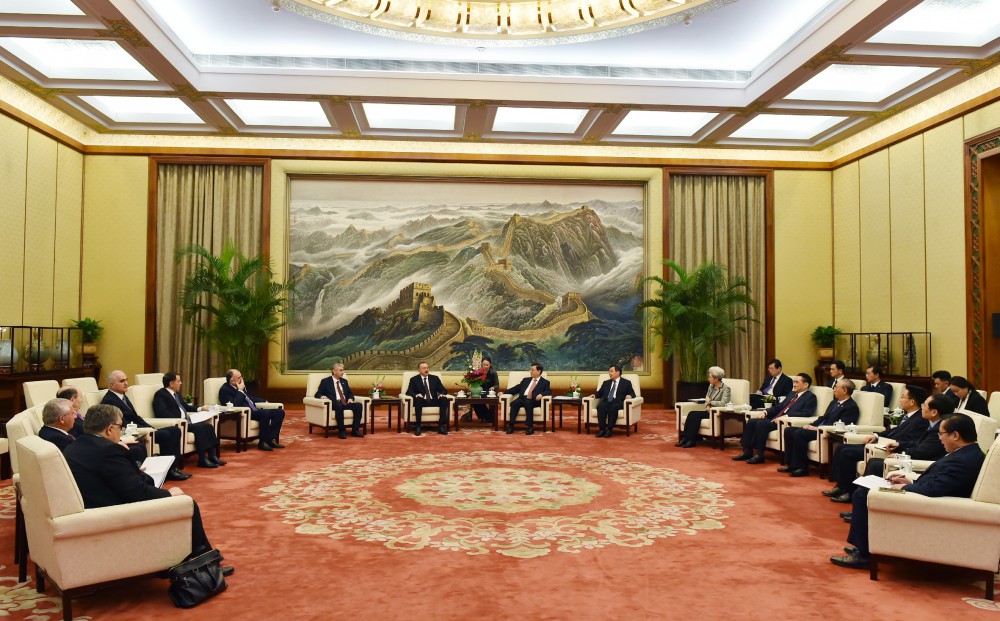Azerbaijani president meets chairman of Standing Committee of Chinese National People’s Congress (PHOTO)