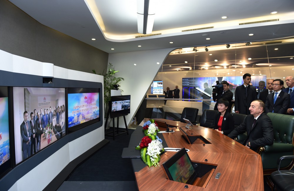 President Aliyev visits exhibition centre of Huawei in Beijing