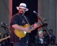 Stunning show by Steven Seagal in Baku (PHOTO)