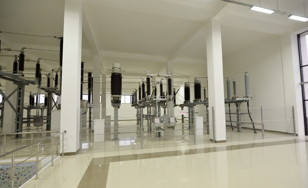 Azerbaijani president attends opening of several electrical substations in Khazar district