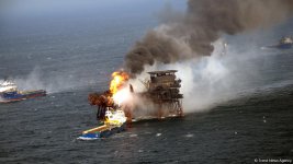 Firefighting underway at faulty platform in Caspian (PHOTO)