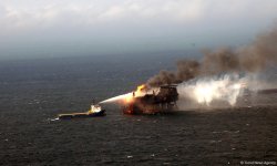 Firefighting underway at faulty platform in Caspian (PHOTO)