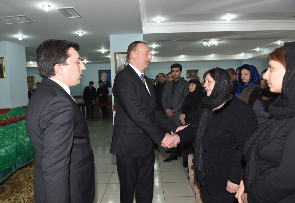 Ilham Aliyev attends farewell ceremony for People's Poet Zalimkhan Yagub
