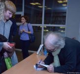 Trend News Agency's senior editor presents book in Baku (PHOTO)