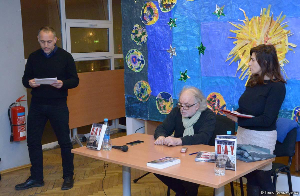 Trend News Agency's senior editor presents book in Baku (PHOTO)