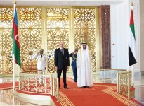 Azerbaijani president pays official visit to UAE