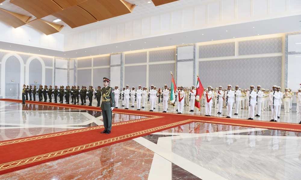 Azerbaijani president pays official visit to UAE