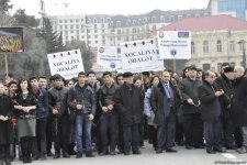 Azerbaijani public commemorates Khojaly genocide victims (PHOTO)