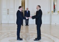 President Aliyev receives credentials of incoming Moldovan ambassador
