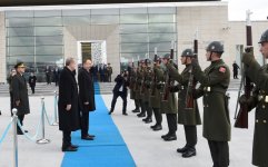 Azerbaijani president completes visit to Turkey
