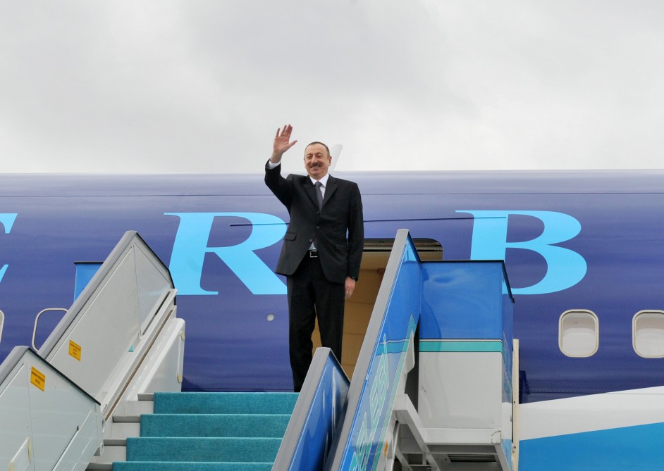 Azerbaijani president completes visit to Turkey