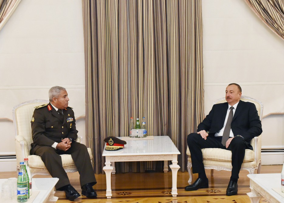 Azerbaijani president, Egyptian defense ministry's official discuss border services’ co-op