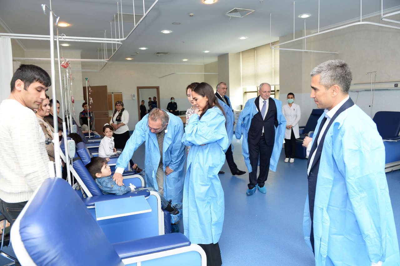 Vice-president of Heydar Aliyev Foundation Leyla Aliyeva visits Thalassemia Center (PHOTO)