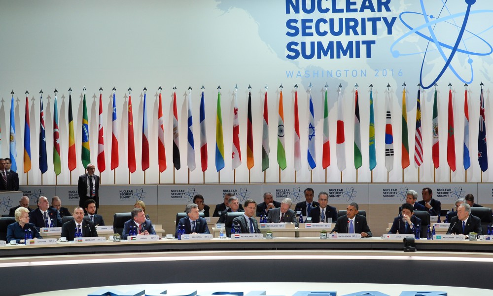 Azerbaijani president participates in 4th Nuclear Security Summit Opening Plenary (PHOTO)