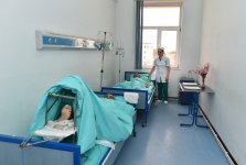 Azerbaijan’s president visits injured servicemen at Defense Ministry’s Central Clinical Hospital