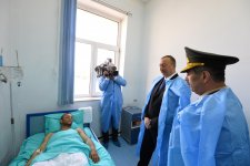 Azerbaijan’s president visits injured servicemen at Defense Ministry’s Central Clinical Hospital