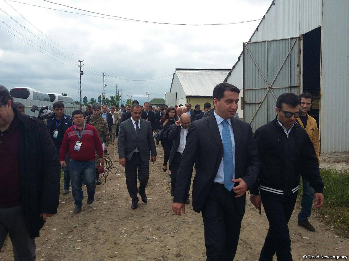 Diplomats visit Azerbaijan’s Aghdam, view houses shelled by Armenians