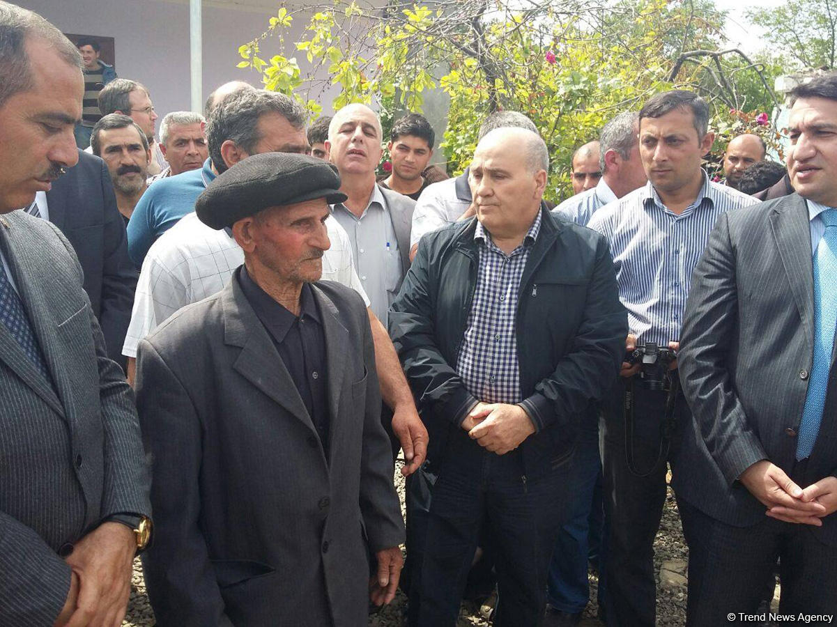 Diplomats visit Azerbaijan’s Aghdam, view houses shelled by Armenians